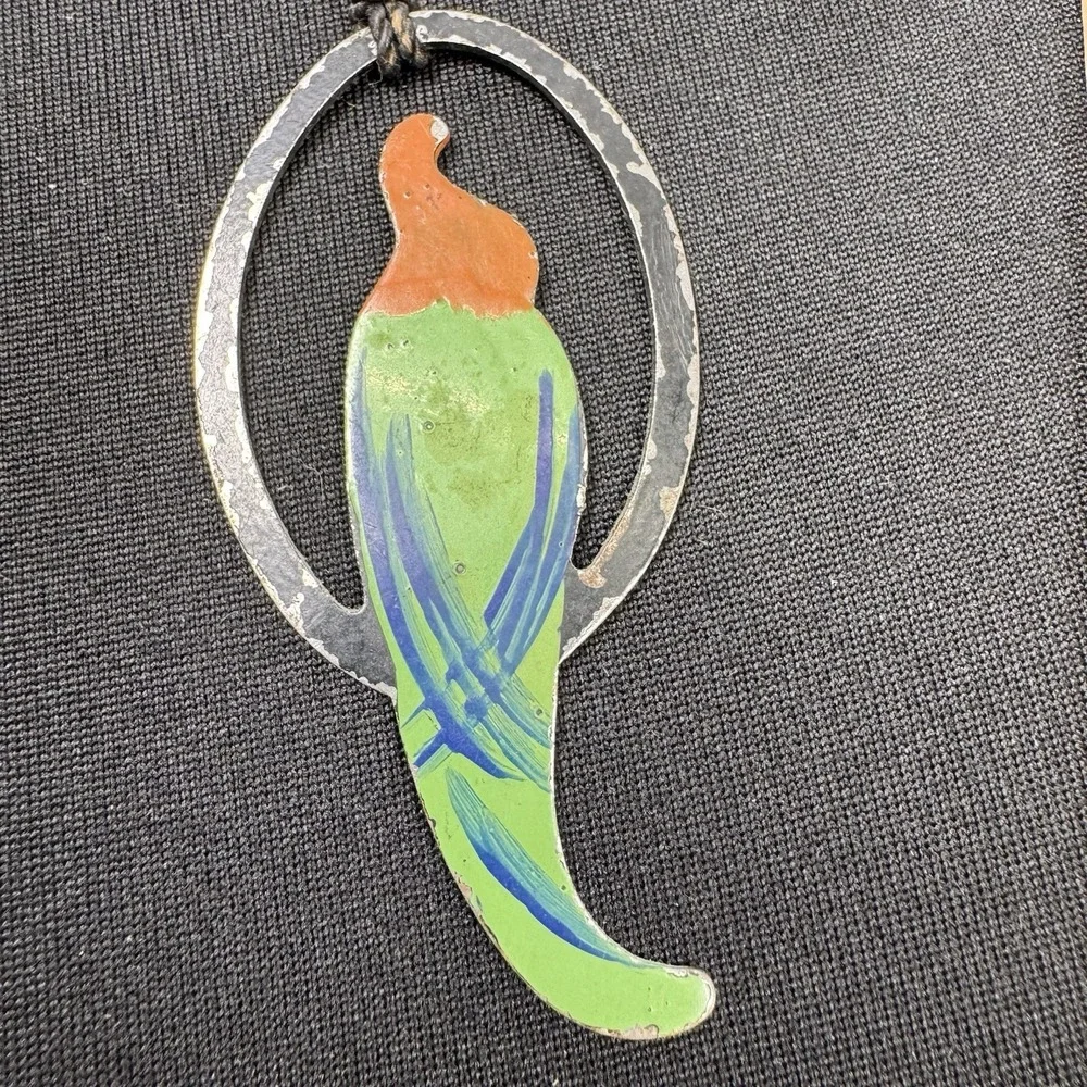 Vintage‎ Metal Painted Parrot Or Cockatiels On Perch